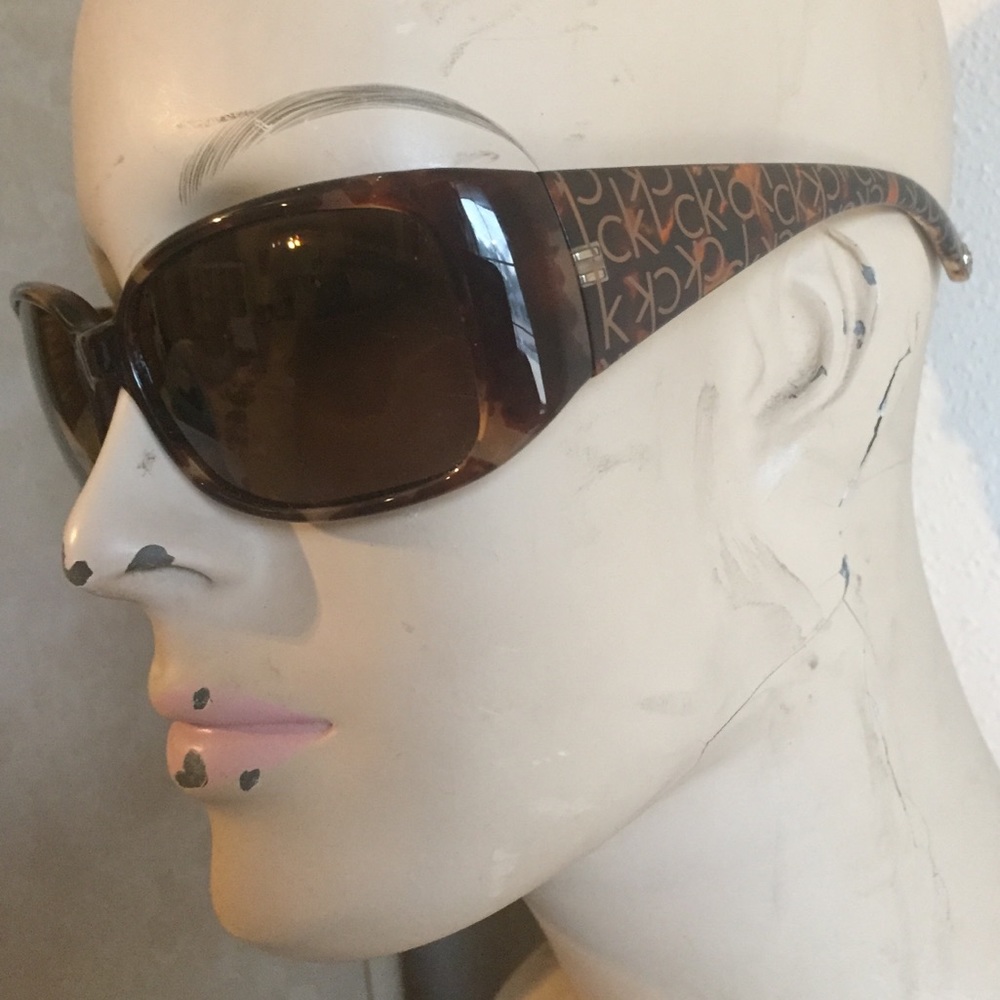Calvin Klein 3066s tortoise • Womens Glasses • New